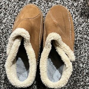 Orthofeet Slip-On Slippers with Sherpa Lining hard firm insole